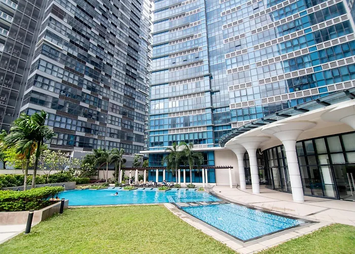 Luxury 120sqm Uptown Bgc With Spectacular Balcony View Apartment Manila