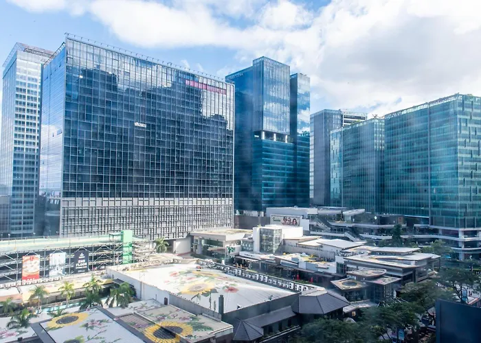 Apartment Luxury 120sqm Uptown Bgc With Spectacular Balcony View