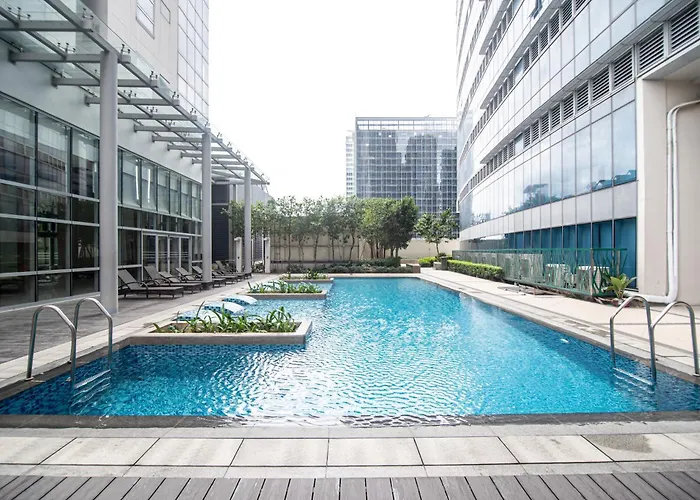 Apartment Luxury 120sqm Uptown Bgc With Spectacular Balcony View