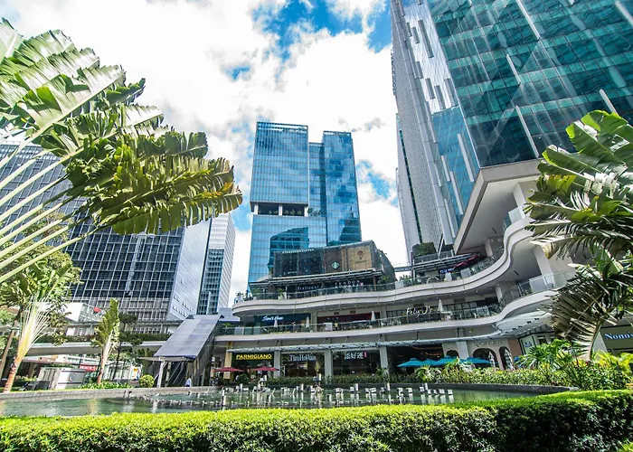 Luxury 120sqm Uptown Bgc With Spectacular Balcony View Apartment Manila